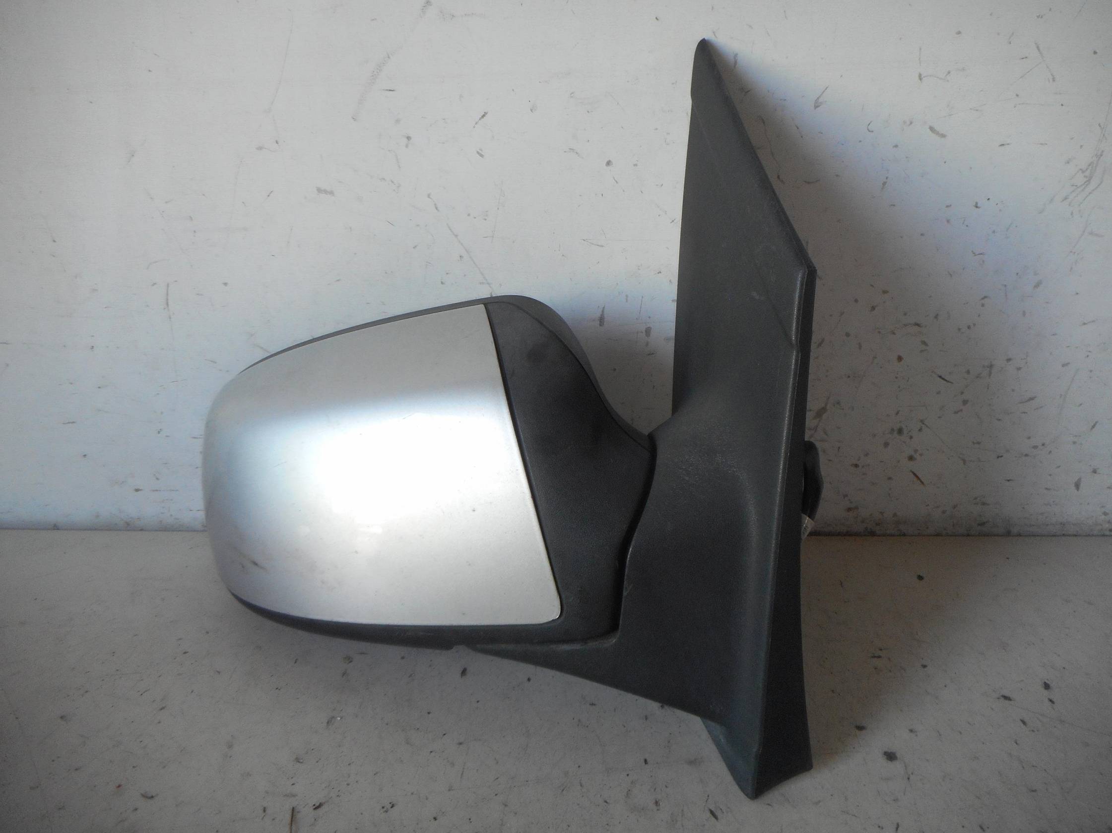 Retrovisore est. regolaz. elettr. dx.